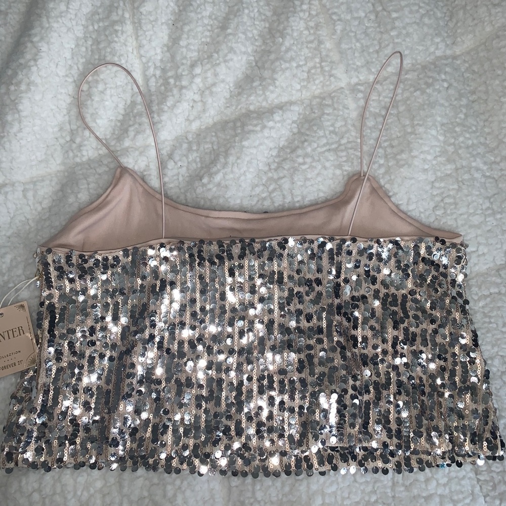 NWT Large sequin top - Picture 2 of 2